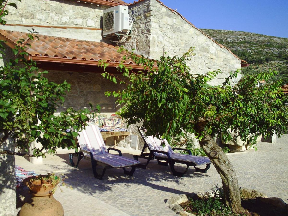 Retiro Da Avo Lidia - Turismo Rural Mendiga Bagian luar foto